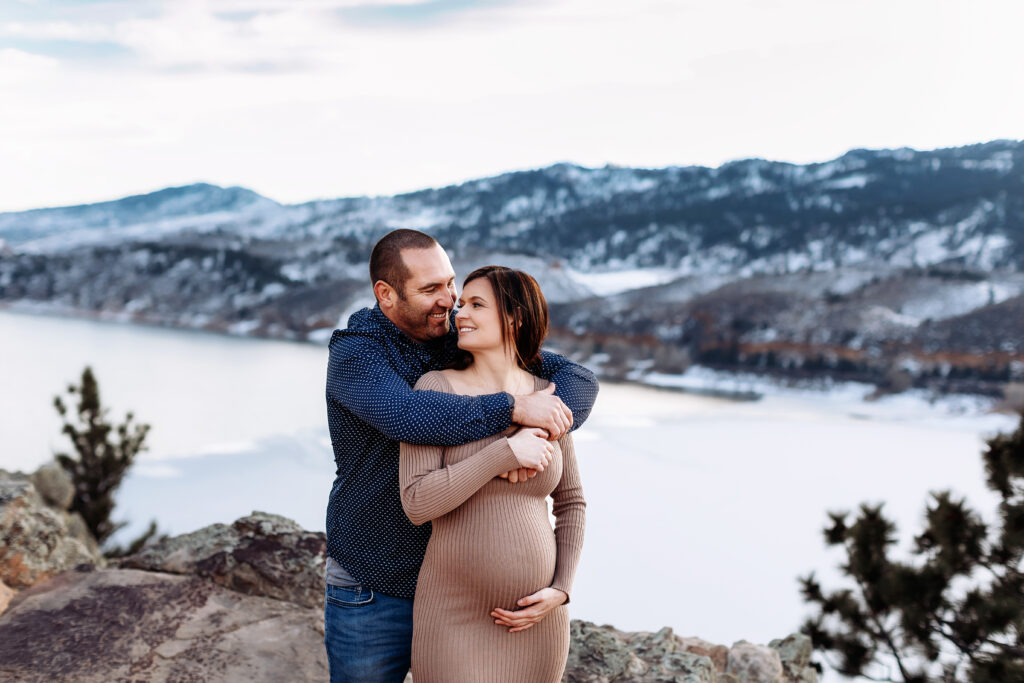 couples-maternity-photos-at-horsetooth