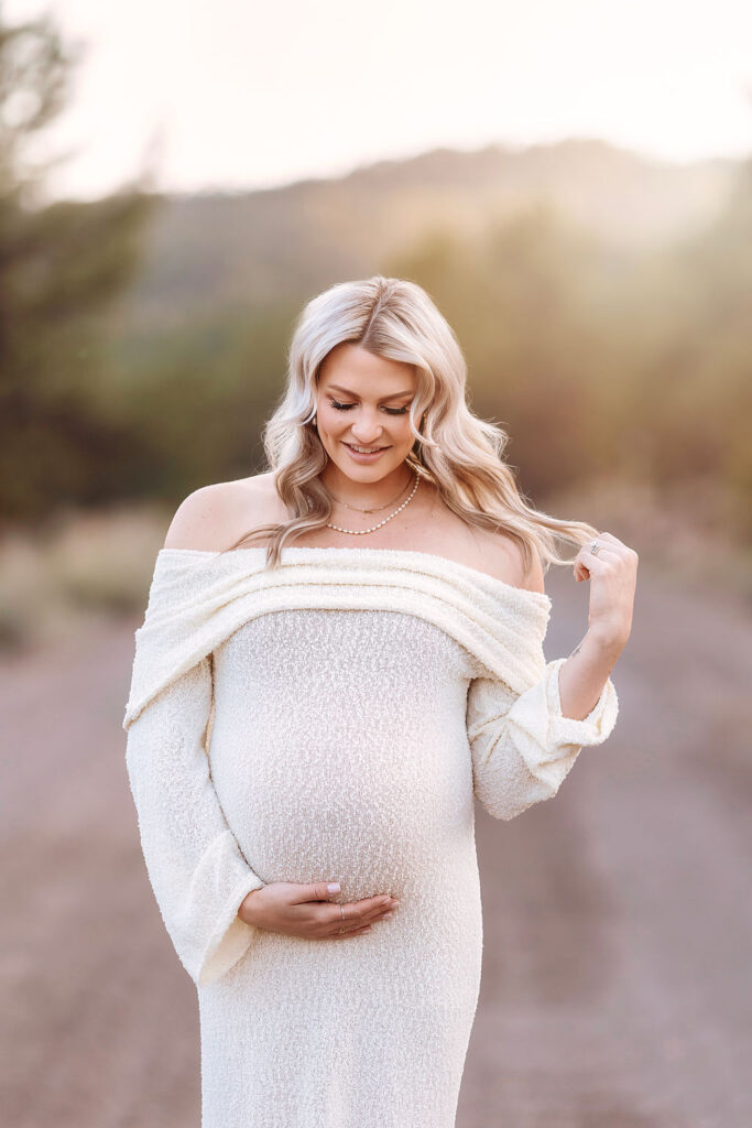 Family maternity photography session outdoors in Northern Colorado